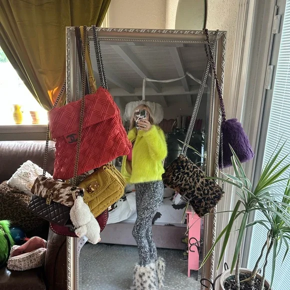 Guess neon green Faux fur coat size small - Picture 8 of 11